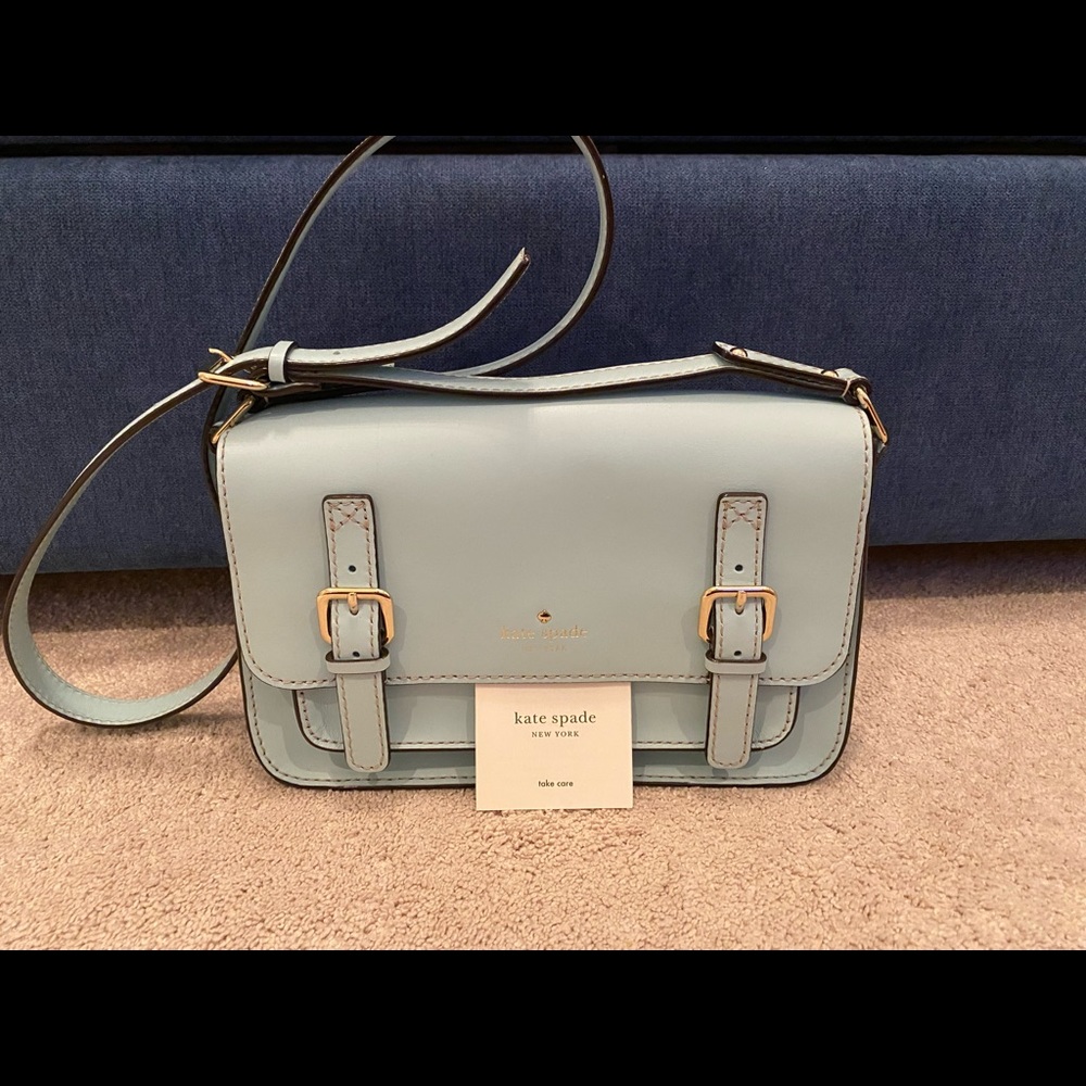 Kate Spade Essex Scout purse